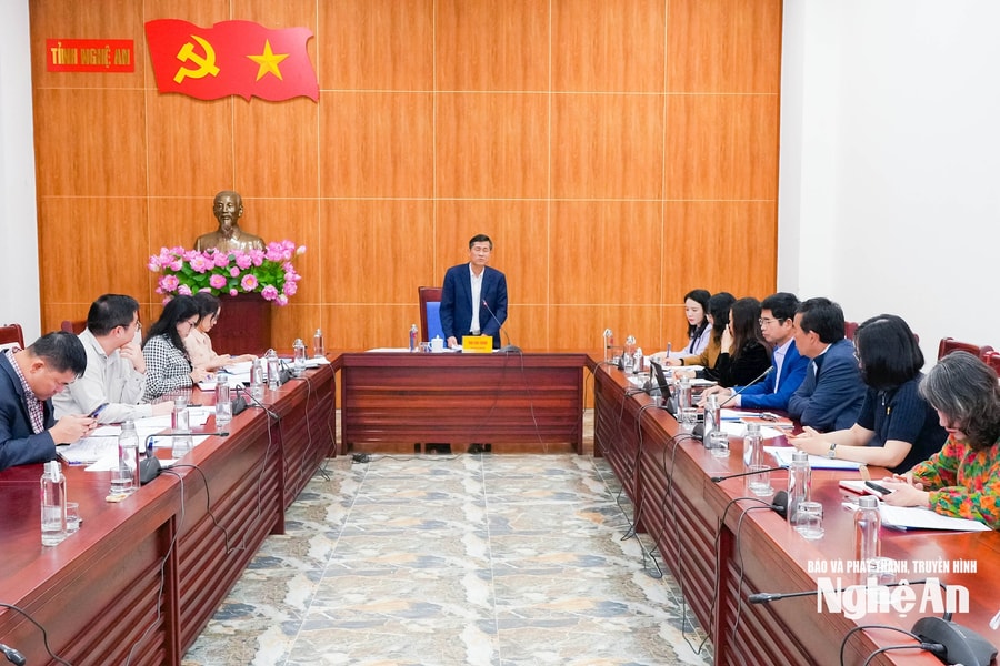 Cho ý kiến dự thảo Đề án quản lý, bảo vệ và phát huy giá trị di sản Dân ca ví, giặm Nghệ Tĩnh tỉnh Nghệ An giai đoạn 2026 - 2030