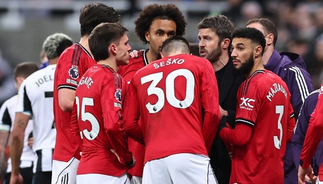 Michael Carrick và nghệ thuật quản trị giới hạn tại Manchester United