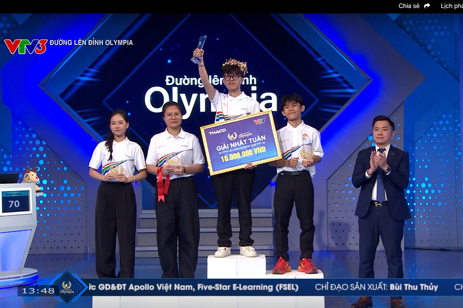 Cấn Gia Bảo giành vòng nguyệt quế Olympia sau màn lội ngược dòng từ 15 điểm