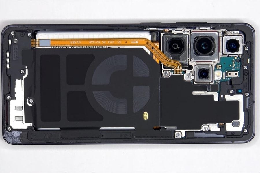 Khám phá nội thất Galaxy S26 Ultra: Cải tiến tản nhiệt và cơ chế tháo pin đột phá đạt điểm 9/10