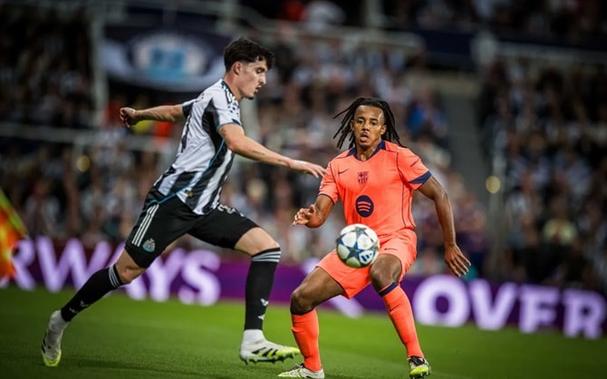 Newcastle chạm trán Barcelona: Trận đấu quan trọng nhất lịch sử tại St James Park