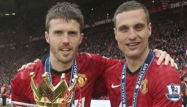 Nemanja Vidic khẳng định giá trị DNA Manchester United để bảo vệ Michael Carrick