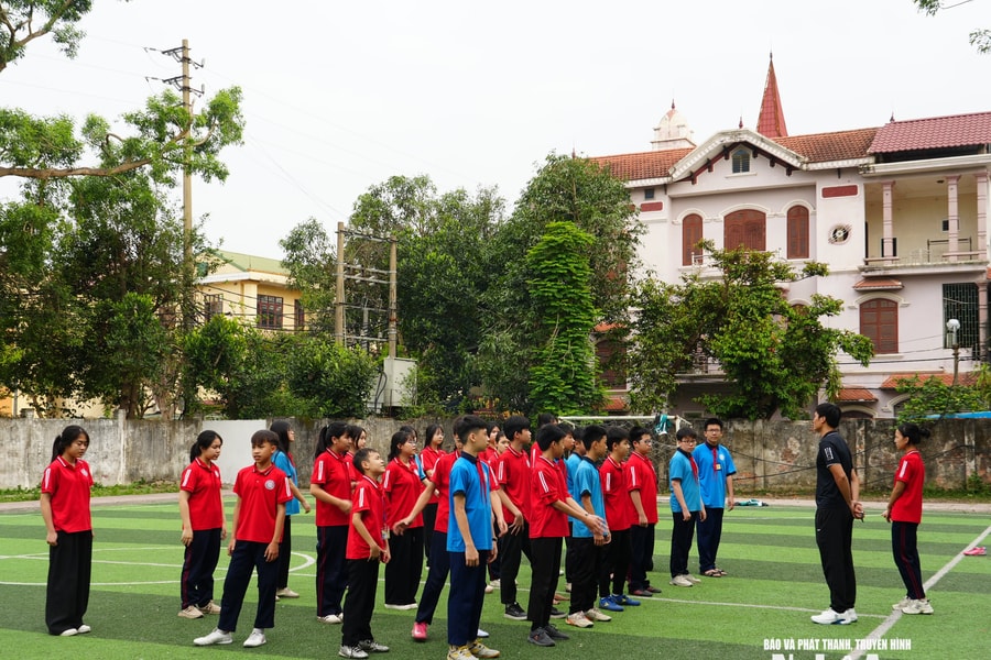 Mô hình trường tiên tiến: Càng đi càng 'đuối sức'