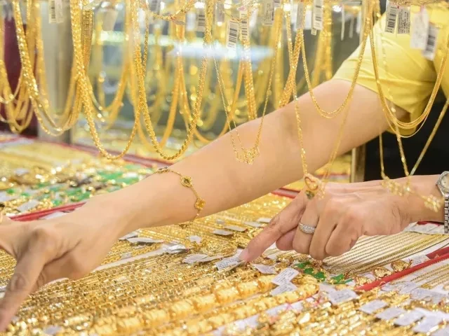 Cập nhật 08:15 sáng 23/03/2026: Giá vàng đồng loạt giảm 2 triệu đồng, riêng PNJ giảm 2,2 triệu đồng