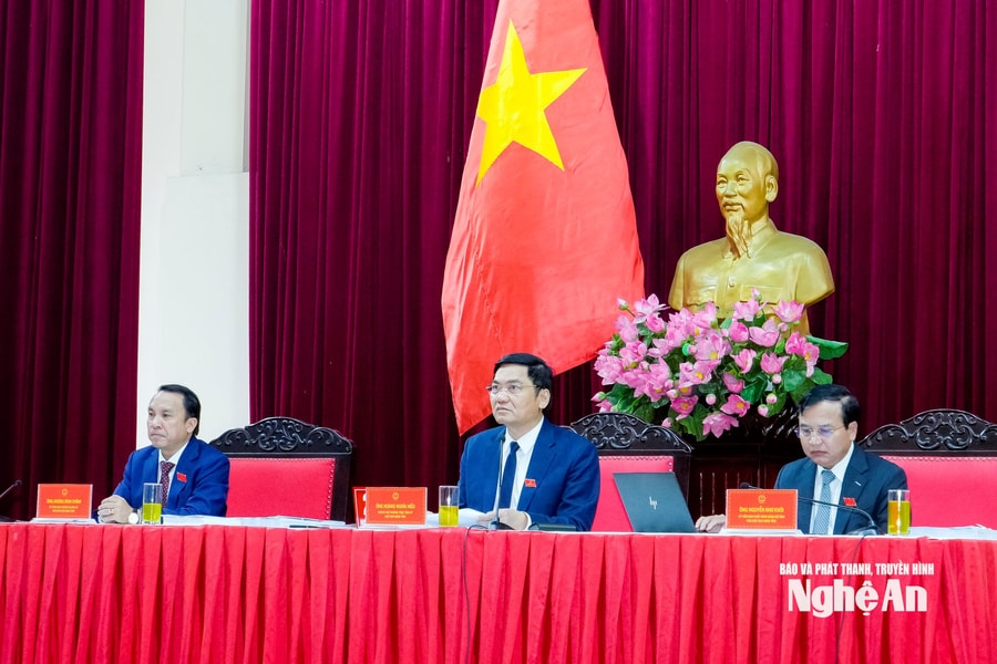 Ủy ban Thường vụ Quốc hội phê chuẩn Chủ tịch và 2 Phó Chủ tịch HĐND tỉnh Nghệ An khóa XIX, nhiệm kỳ 2026 - 2031