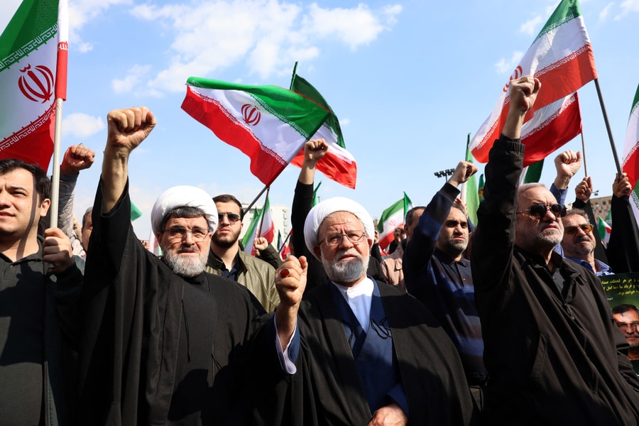 Căng thẳng Trung Đông sáng 2/4: Iran bác yêu cầu của Mỹ, thế giới nín thở trước diễn biến mới