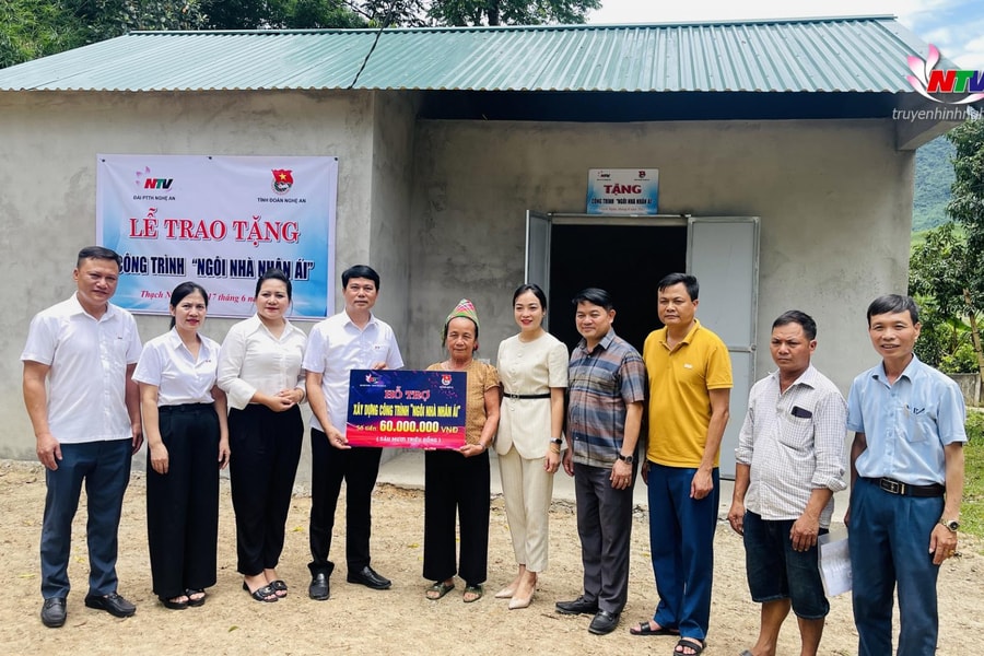 Giải Pickleball Cúp NTV - Bia Sao Vàng: Thể thao đồng hành cùng an sinh xã hội