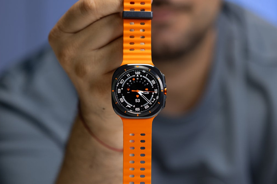 Galaxy Watch Ultra 2 lộ diện: Nâng cấp mạnh mẽ về kết nối 5G và vi xử lý Snapdragon mới