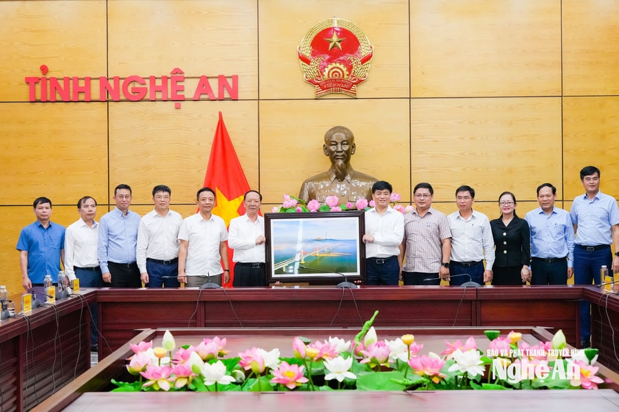 Nghệ An và Quảng Ngãi chia sẻ kinh nghiệm phát triển khu công nghiệp