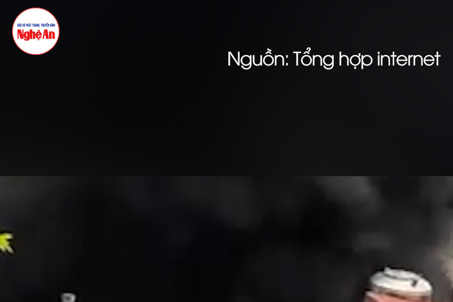 Hà Nội: Cháy kho hàng đông lạnh trong ngõ sâu, nhiều phương tiện bị thiêu rụi