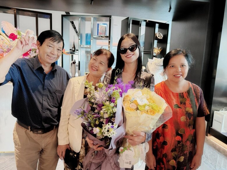 NSND Ngô Đặng Cường: Vị 'thuyền trưởng' ngành múa và hành trình ủng hộ con gái Suni Hạ Linh