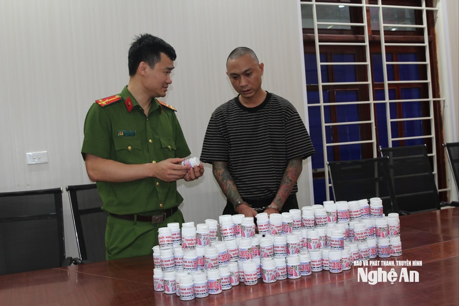 Khởi tố, bắt tạm giam đối tượng sản xuất, buôn bán hàng giả là thuốc chữa bệnh hen ở Nghệ An