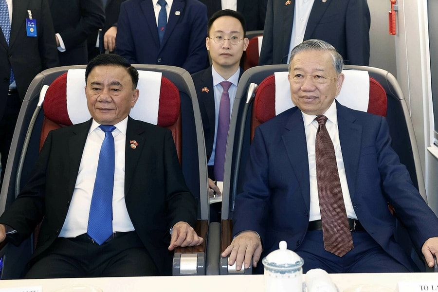 Tổng Bí thư, Chủ tịch nước Tô Lâm thăm Nam Ninh, Trung Quốc bằng tàu cao tốc