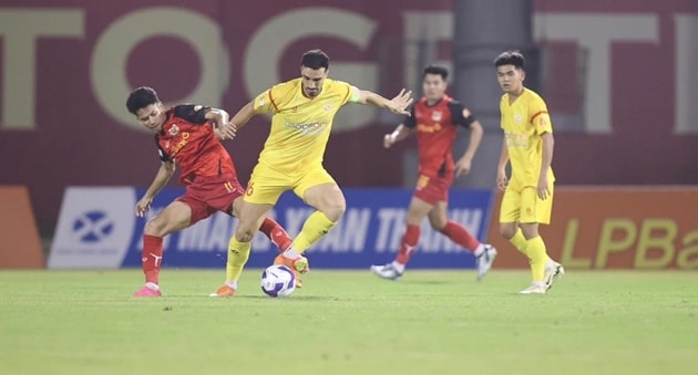 Ninh Bình thắng áp đảo PVF-CAND 3-0 nhờ dàn sao thượng hạng