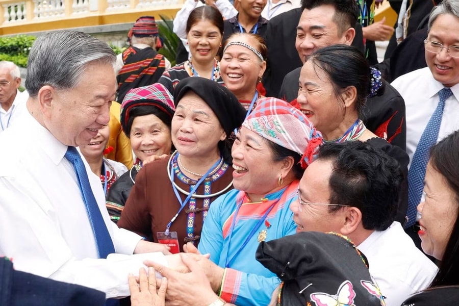 Tổng Bí thư, Chủ tịch nước: Già làng, trưởng bản góp phần củng cố khối đại đoàn kết dân tộc