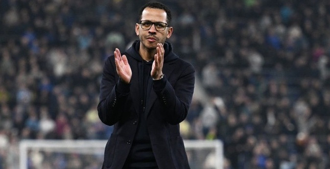 Chelsea sụp đổ trước MU: Kỷ lục buồn 112 năm và hồi kết cho giấc mơ Champions League