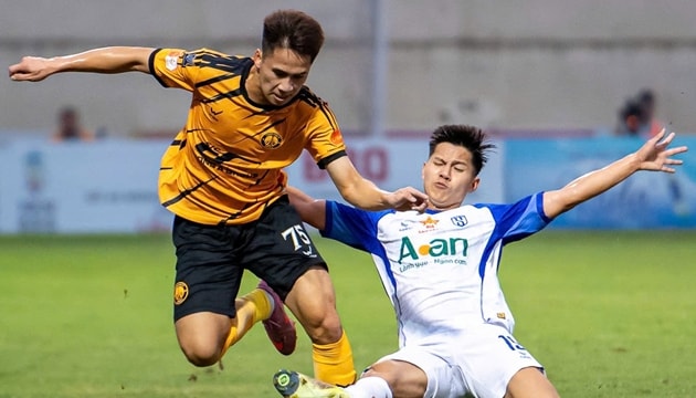 Thanh Hóa 1-1 Sông Lam Nghệ An: Chủ nhà đánh rơi chiến thắng trước 10 người