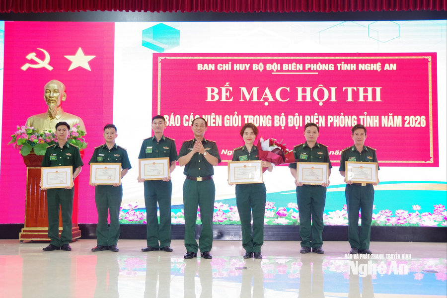 69 thí sinh tham gia Hội thi "Báo cáo viên giỏi các cấp" của Bộ đội Biên phòng Nghệ An