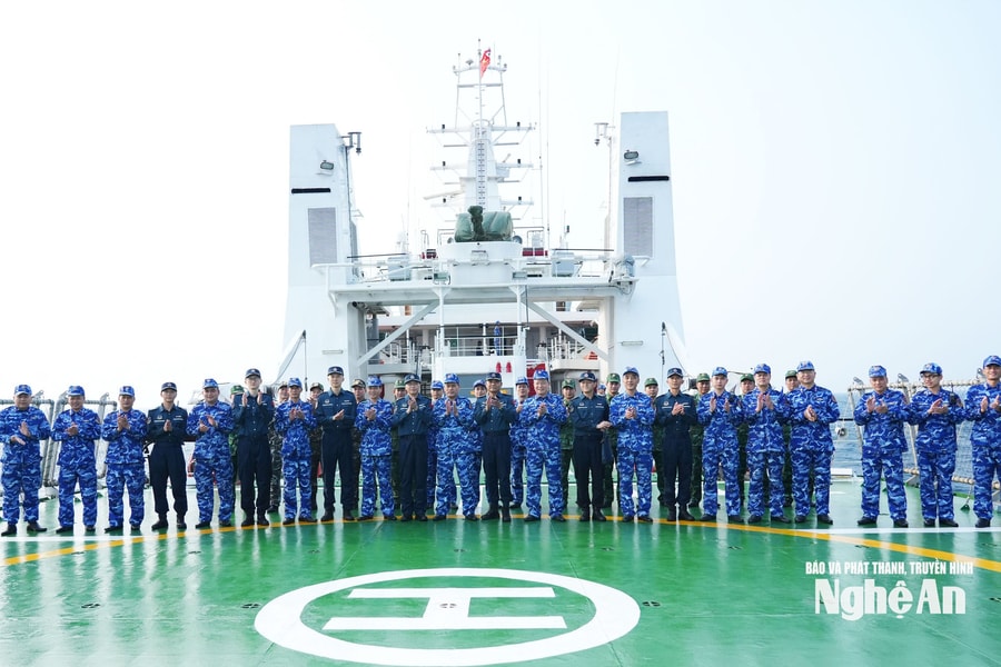 Cảnh sát biển Việt Nam và Trung Quốc tuần tra liên hợp lần thứ nhất năm 2026