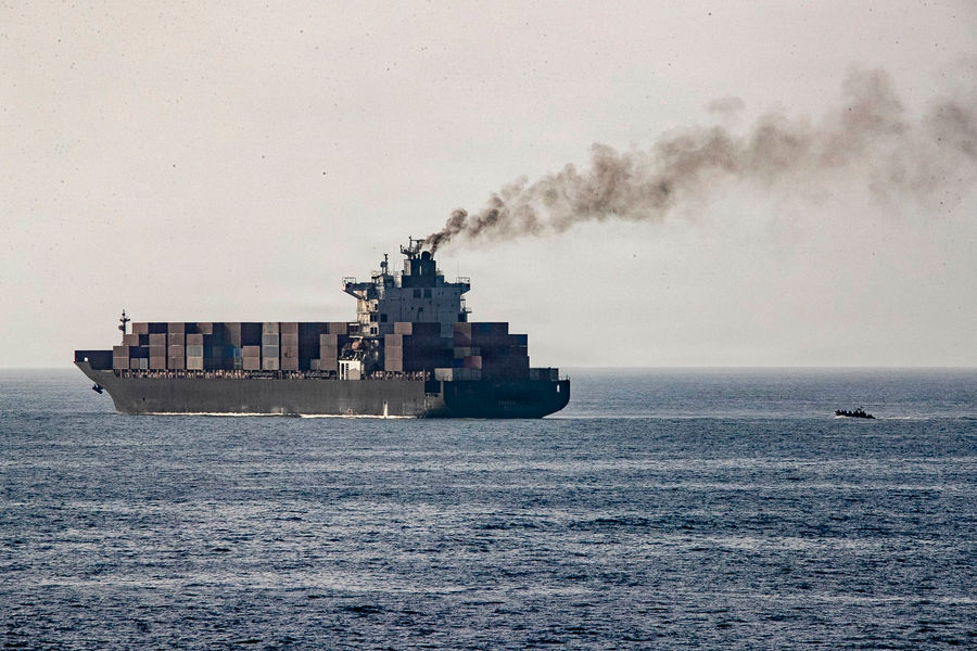 Căng thẳng Mỹ - Iran: Tehran kiên quyết đóng eo biển Hormuz, bắt giữ thêm 2 tàu thương mại
