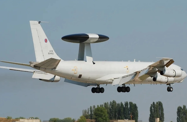 Thách thức sinh tồn của máy bay cảnh báo sớm AWACS trong chiến tranh hiện đại