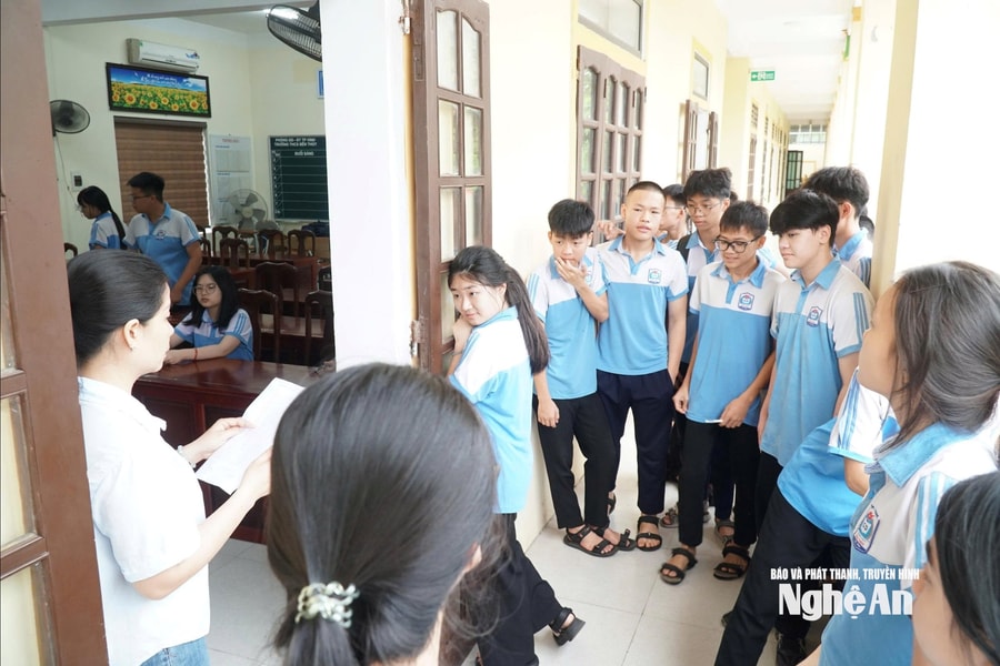 Sĩ tử thi vào lớp 10: Chờ một kỳ thi thử chung và chất lượng