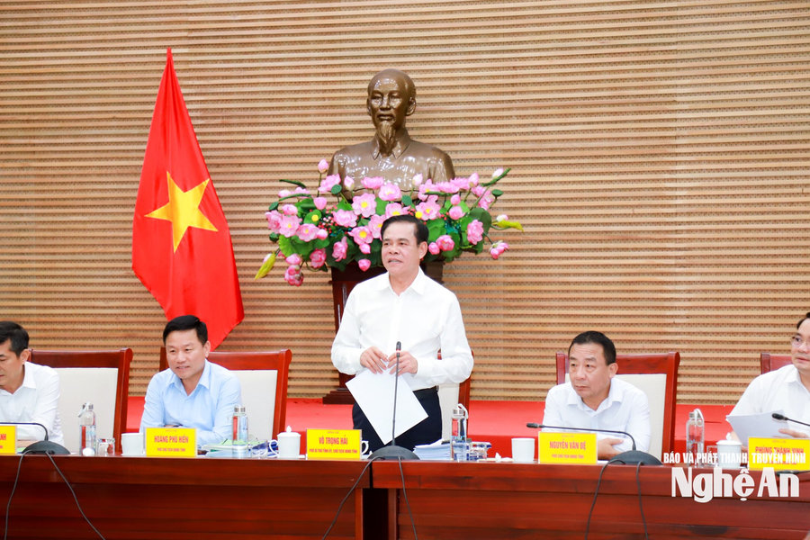 Chủ tịch UBND tỉnh Nghệ An chỉ đạo quyết liệt đẩy nhanh giải ngân vốn đầu tư công