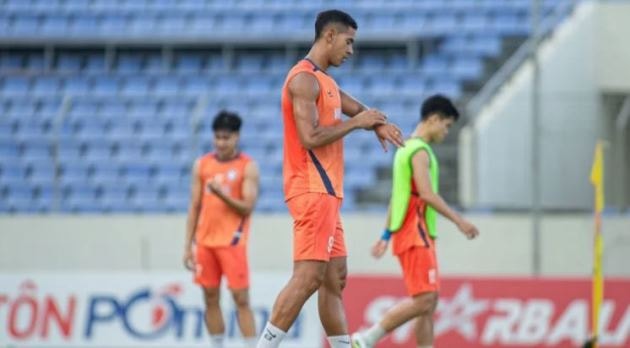 Đỗ Phi Long: 'Mảnh ghép' hoàn hảo nâng tầm hàng thủ Đội tuyển Việt Nam