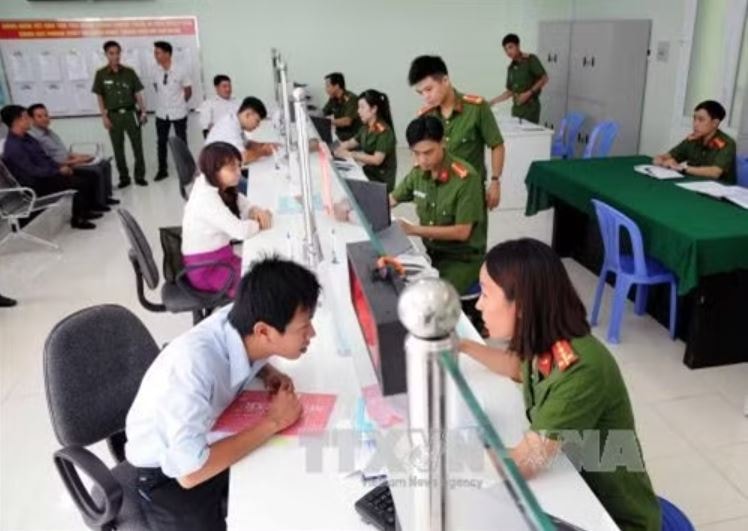 Thủ tướng yêu cầu tiếp tục rà soát để cắt giảm, đơn giản hóa thủ tục hành chính​