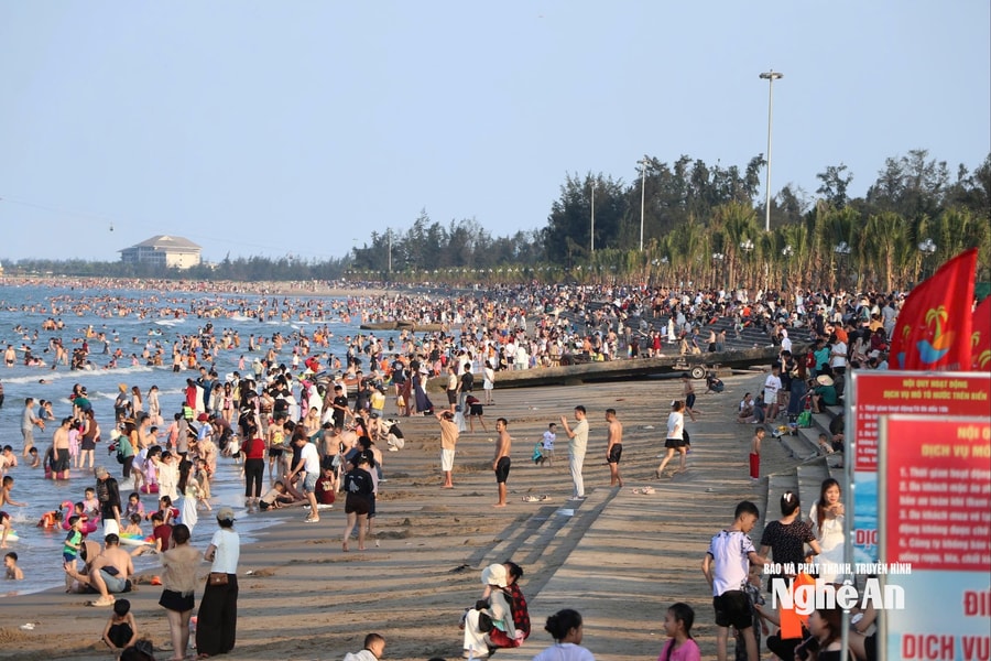 Nghệ An: Kỳ nghỉ lễ 30/4 – 1/5 sôi động, an toàn, tiết kiệm