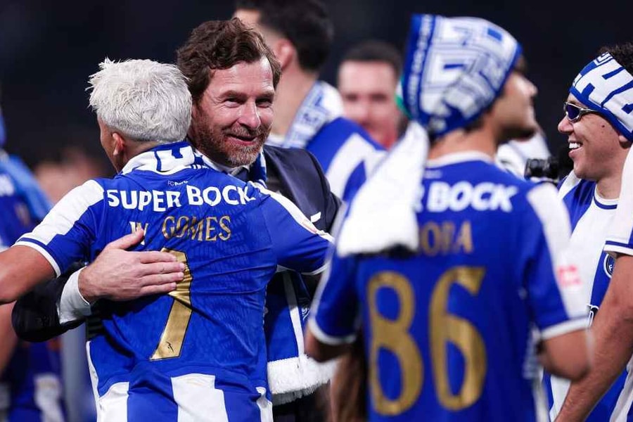 Arsenal bán đứt Jakub Kiwior cho Porto với giá 20 triệu euro sau kỳ tích vô địch