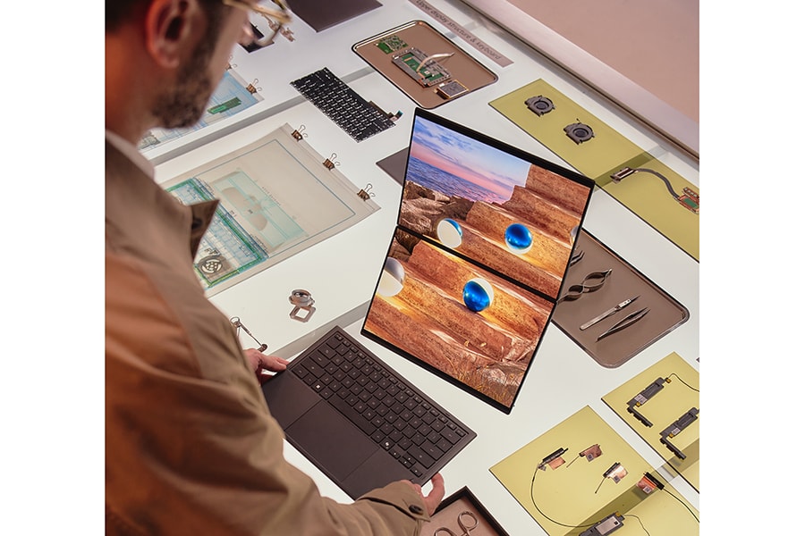 ASUS Zenbook DUO (2026) chính thức nhận đặt trước tại Việt Nam: Laptop hai màn hình đoạt giải Vàng iF