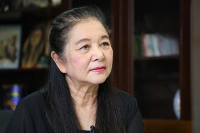 NSƯT Thanh Loan: Nữ Đại tá Công an và cuộc hôn nhân viên mãn với Tiến sĩ Toán học