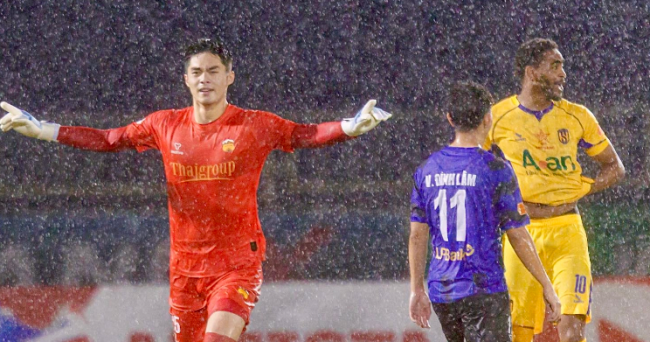 HAGL nắm quyền tự quyết trong cuộc đua trụ hạng V-League sau chuỗi trận ấn tượng