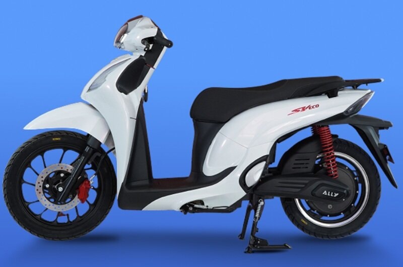 Selex Ally SV Eco: Xe máy điện phong cách SH, đi xa 150 km và giải pháp đổi pin nhanh