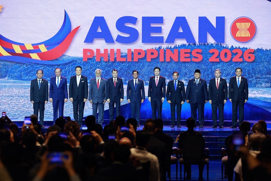Thủ tướng Lê Minh Hưng bắt đầu các hoạt động tại Hội nghị Cấp cao ASEAN 48