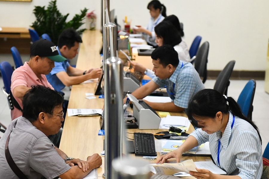 Thủ tướng chỉ đạo tinh giản biên chế công chức năng lực yếu kém, thiếu trách nhiệm