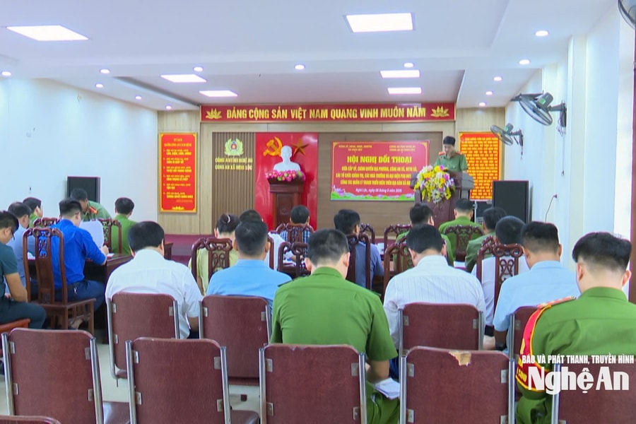 Công an Nghi Lộc đối thoại về công tác quản lý thanh thiếu niên