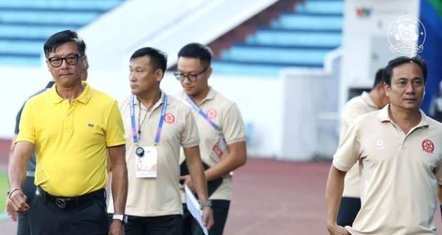 V.League 2025/26: Làn sóng thay tướng sớm và bước ngoặt định hình tương lai