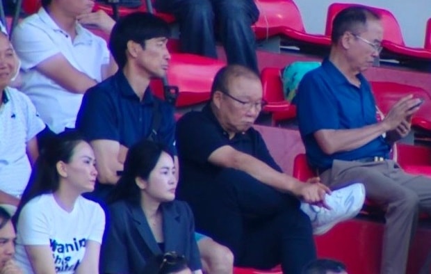 Park Hang-seo vỡ òa chứng kiến CLB Bắc Ninh hạ đội đầu bảng Trường Tươi Đồng Nai 2-1