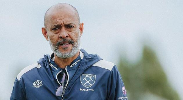 Nuno Espirito Santo và quyết định mạo hiểm với hàng công West Ham trước Arsenal