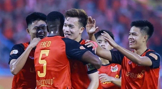 Hoàng Đức dính chấn thương sau siêu phẩm, ĐT Việt Nam đụng độ Hàn Quốc tại Asian Cup 2027