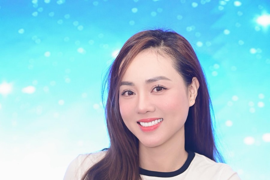 Ngọc Hà vợ NSND Công Lý cảnh báo chiêu trò lừa đảo kiếm tiền online