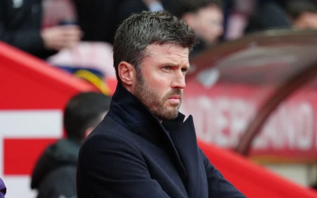 Michael Carrick và bài toán bổ nhiệm: Manchester United có đang lặp lại sai lầm với Solskjaer?