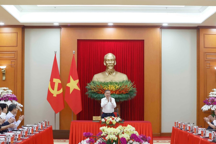 Tổng kết phải thể hiện được tầm vóc lịch sử vĩ đại của 100 năm Đảng lãnh đạo cách mạng Việt Nam