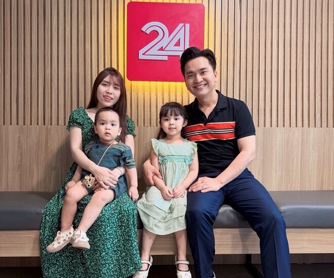 MC Hạnh Phúc đưa vợ con thăm VTV và nhìn lại hành trình 20 năm làm nghề