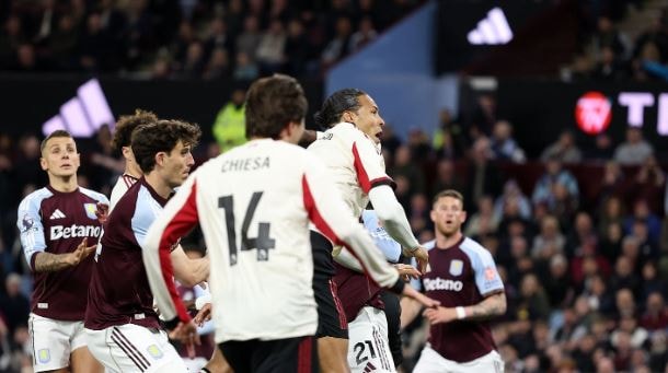 Aston Villa vùi dập Liverpool 4-2: Cú đúp trớ trêu của Van Dijk và điểm sáng Rio Ngumoha