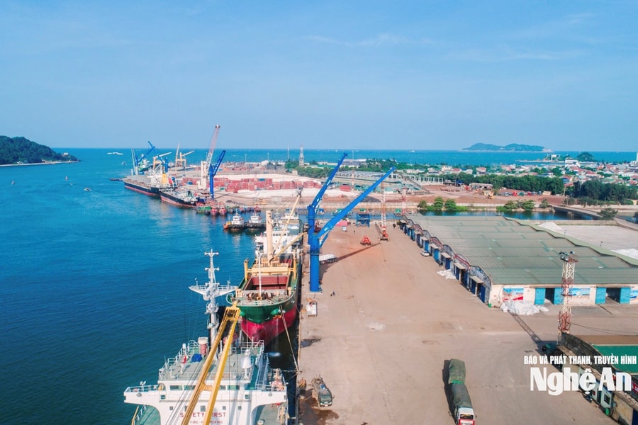 Kim ngạch xuất nhập khẩu Nghệ An bứt phá ấn tượng, 5 tháng đầu năm đạt 4,3 tỷ USD