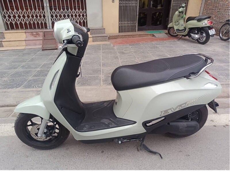 VinFast Evo Grand 2026: Xe máy điện pin trâu 262 km giảm giá còn 19,9 triệu đồng
