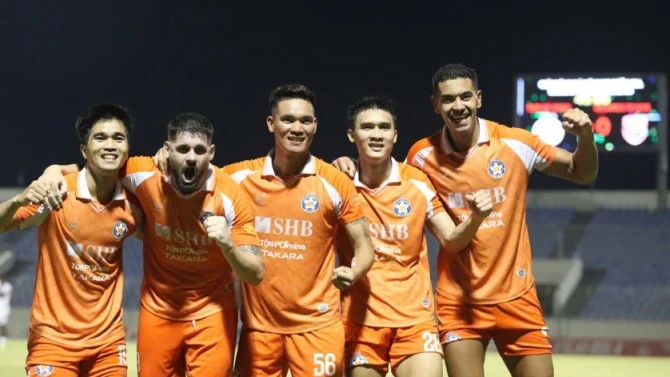 V-League 2025/26 lập kỷ lục gần 700 thẻ vàng trong cuộc đua trụ hạng khốc liệt